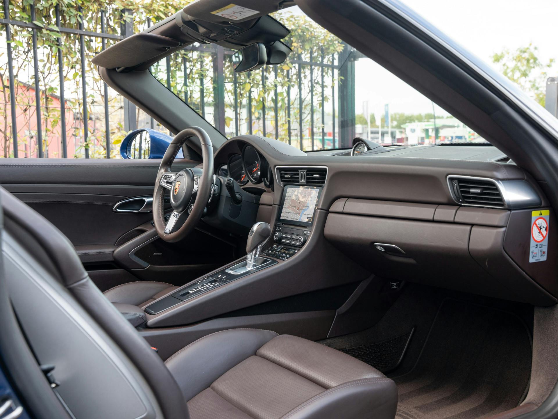 Porsche 911 Cabrio 3.0 Carrera 4 GTS | Blue Metallic Wrap | Bose | Adaptieve Sport-Stoelen